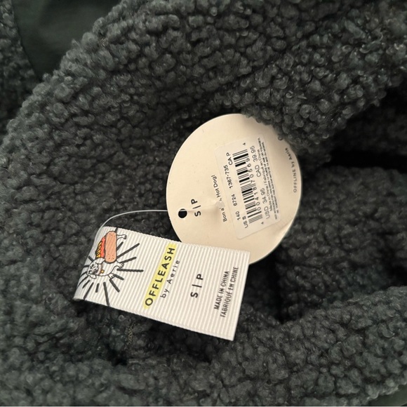 NWT Offleash by Aerie Green Sherpa Button Snap Dog Sweater Size Small - Picture 2 of 4